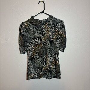 Elegant Women's Blouse with Floral Pattern